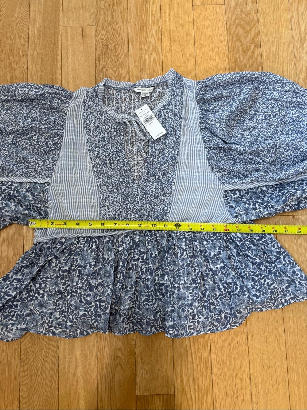 American Eagle NWT Mixed Floral Boho Peasant Blouse Top Blue Balloon Sleeve XS - Picture 7 of 7
